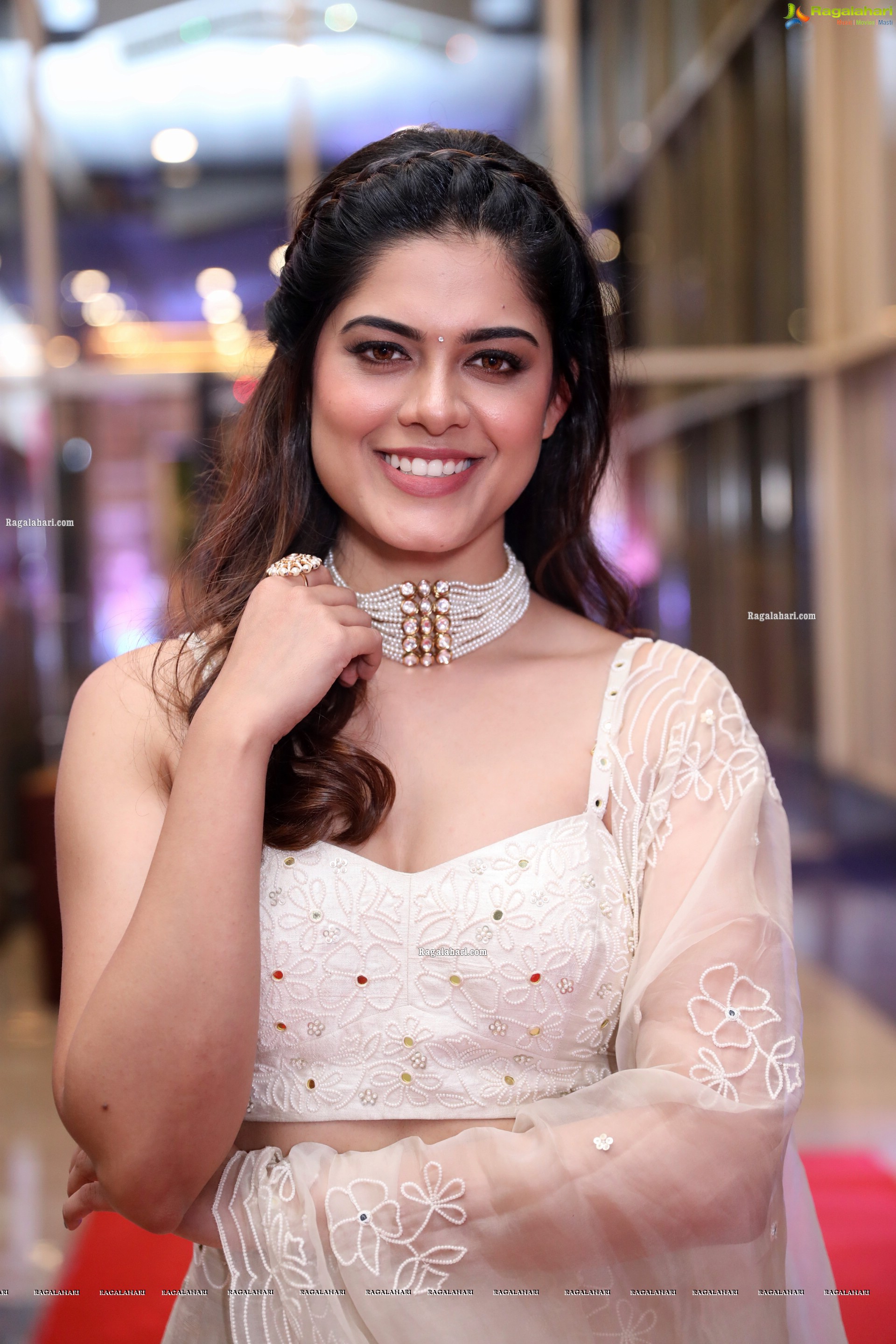 Asha Bhat at Roberrt Movie Pre-Release Event, HD Photo Gallery
