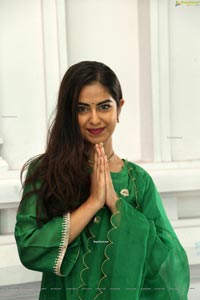 Avika Gor at Krishi Creations New Movie Pooja Ceremony