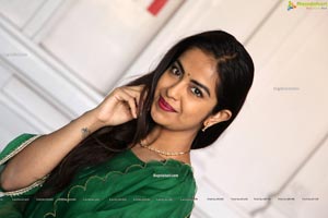 Avika Gor at Krishi Creations New Movie Pooja Ceremony