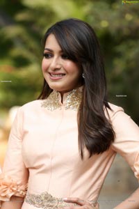 Catherine Tresa at Cancer Awareness Super Car Rally