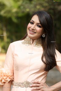 Catherine Tresa at Cancer Awareness Super Car Rally