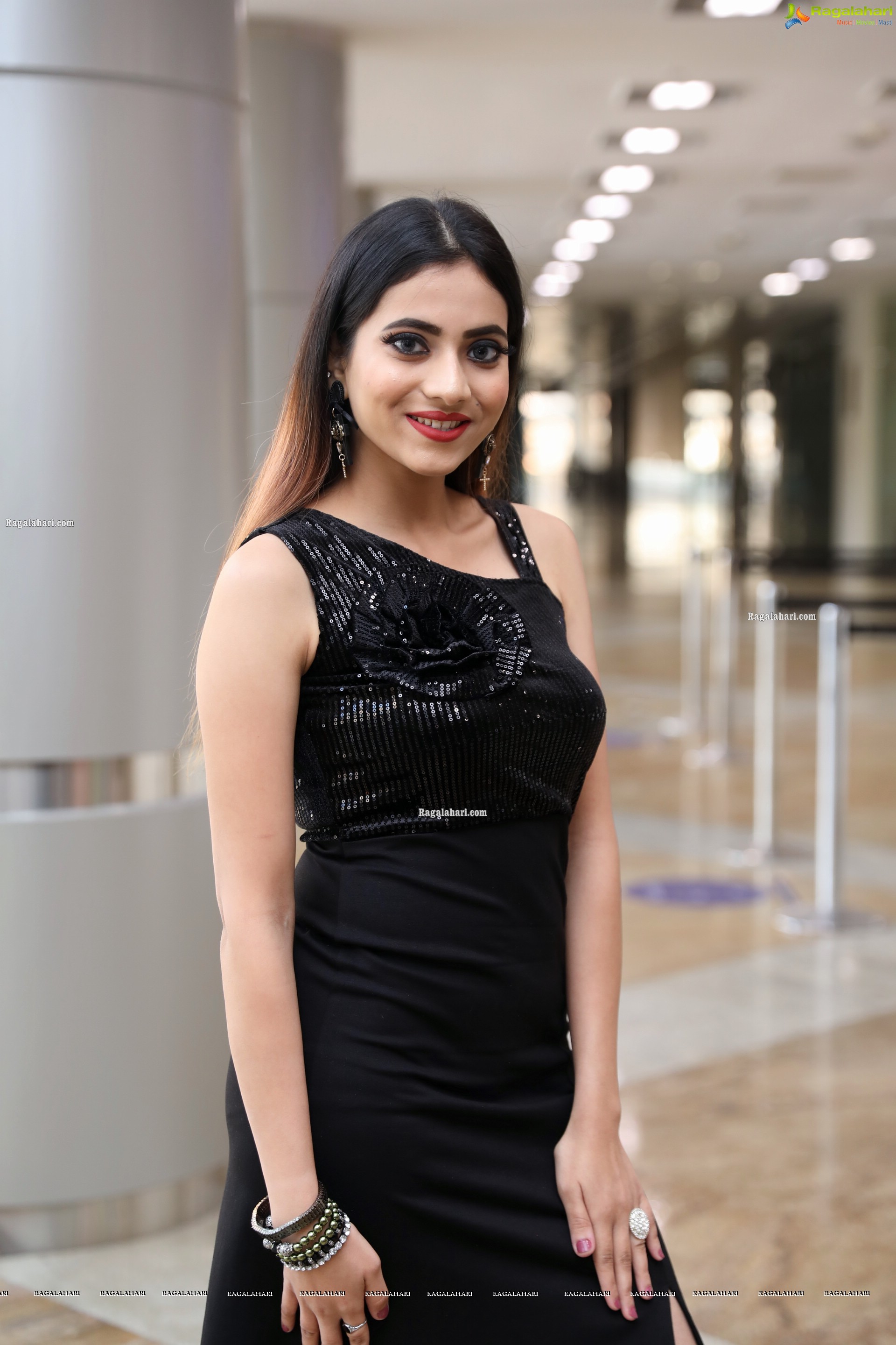 Dimple Thakur Front Slit Bodycon Dress, HD Photo Gallery