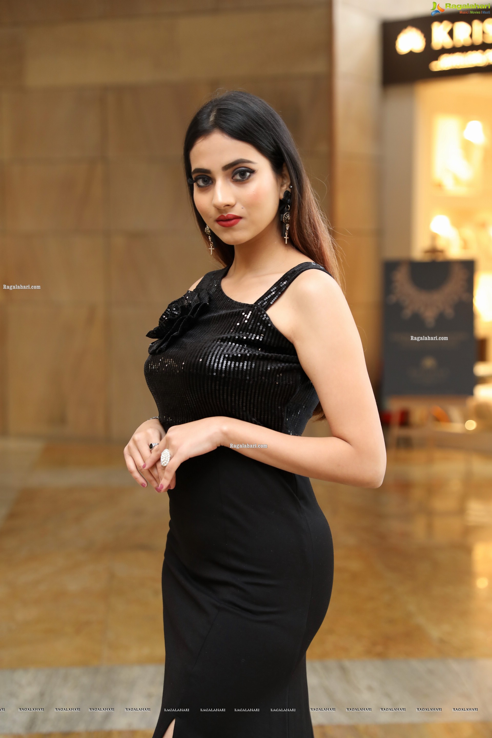 Dimple Thakur Front Slit Bodycon Dress, HD Photo Gallery