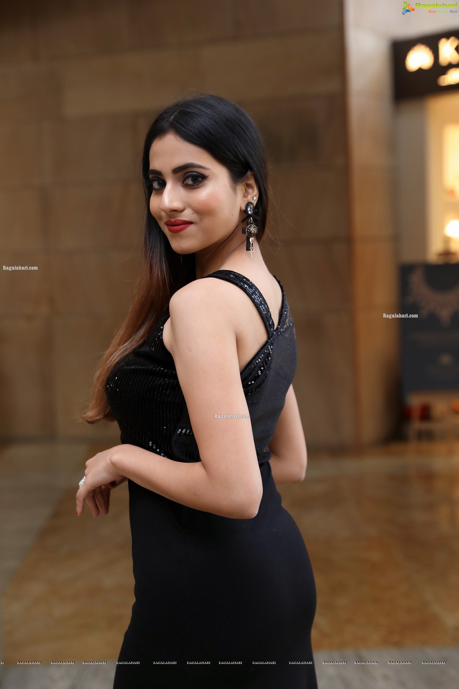 Dimple Thakur Front Slit Bodycon Dress, HD Photo Gallery