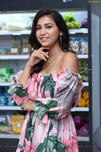 Divya Pandey at Podarillu Fruits & Vegetables 2nd Outlet