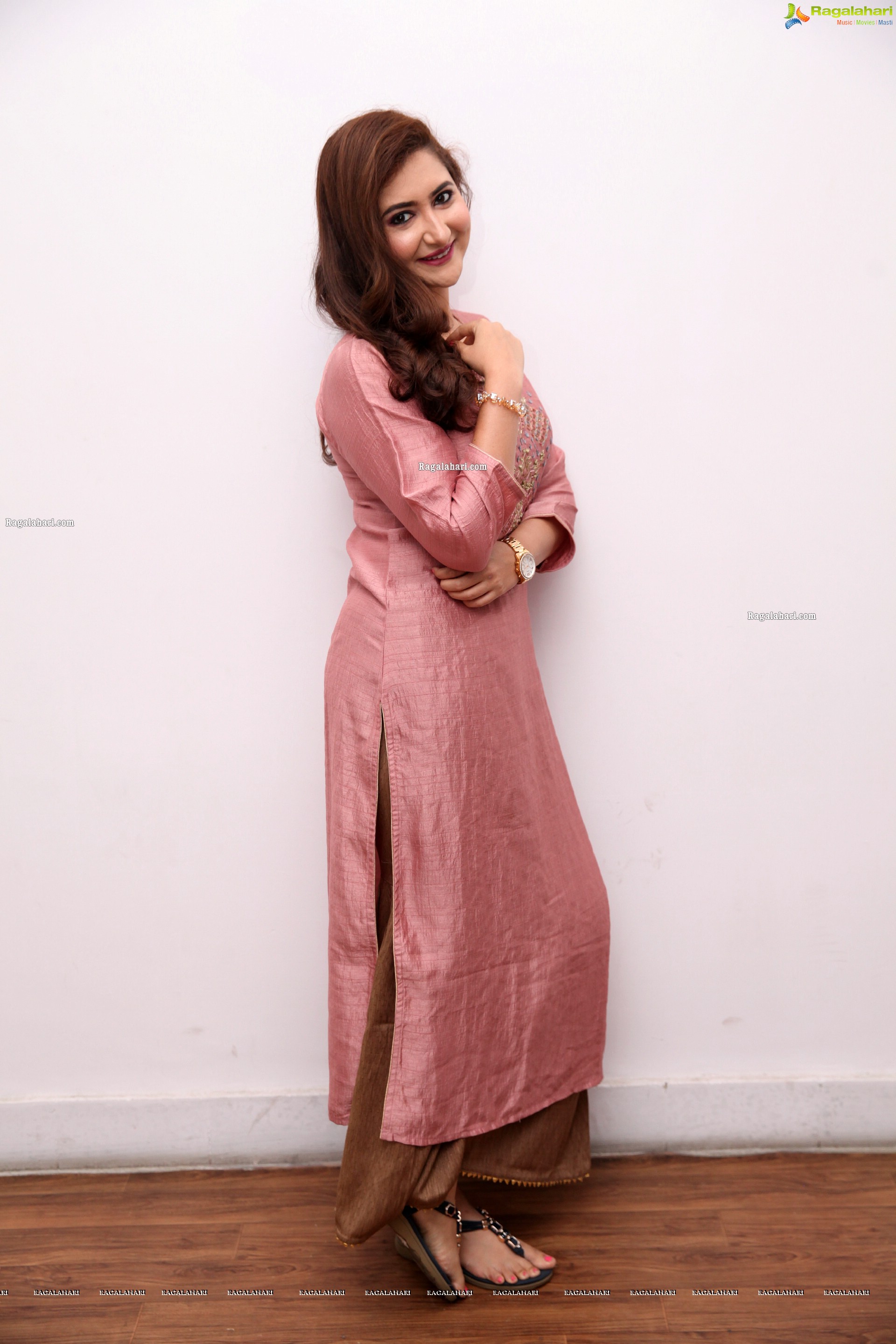 Harshada Patil in Pink Embellished Kurta, HD Photo Gallery