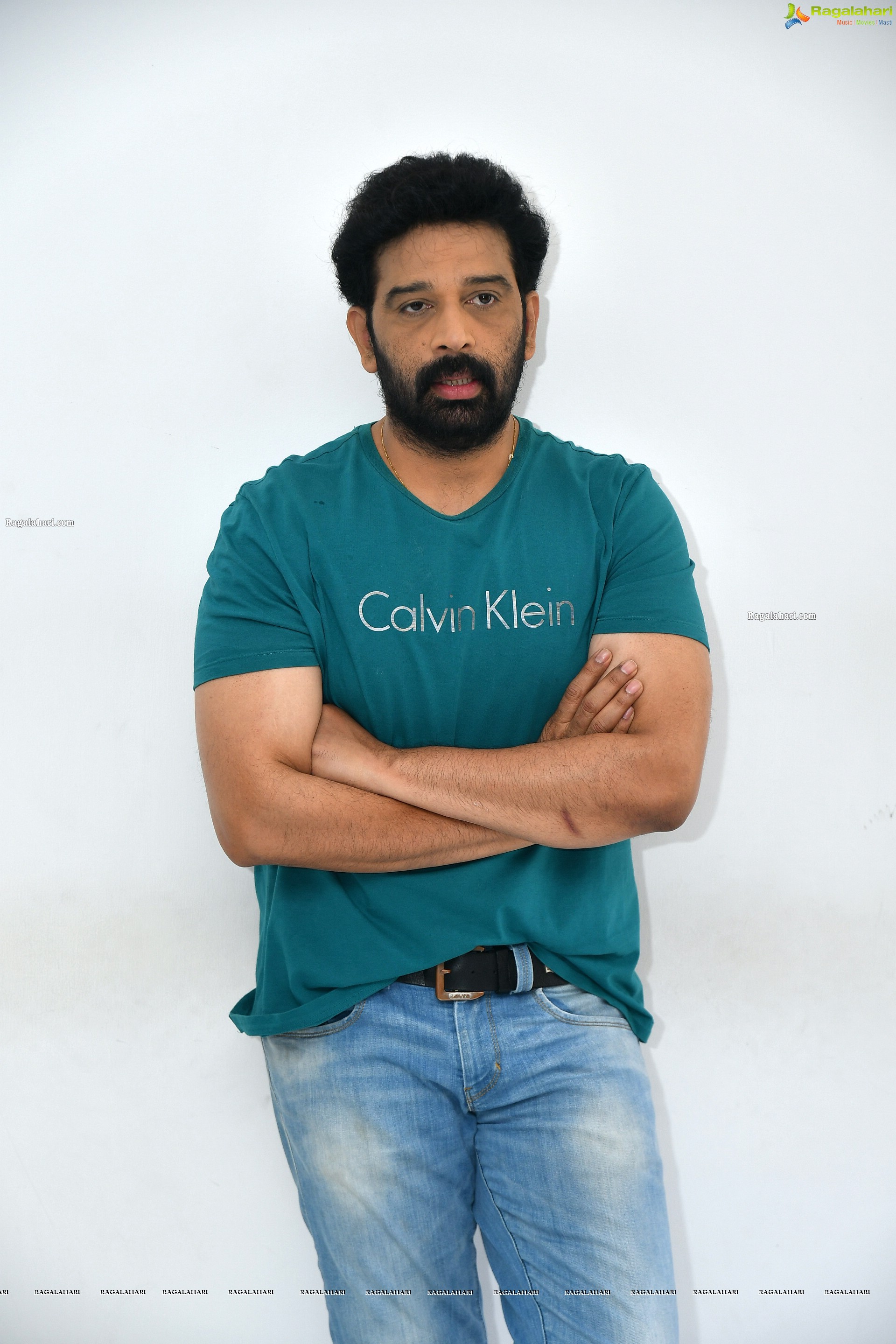 JD Chakravarthy at MMOF Movie Interview, HD Photo Gallery