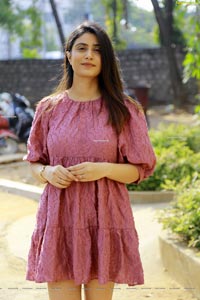 Jia Sharma at Kshana Kshanam Movie Trailer Launch