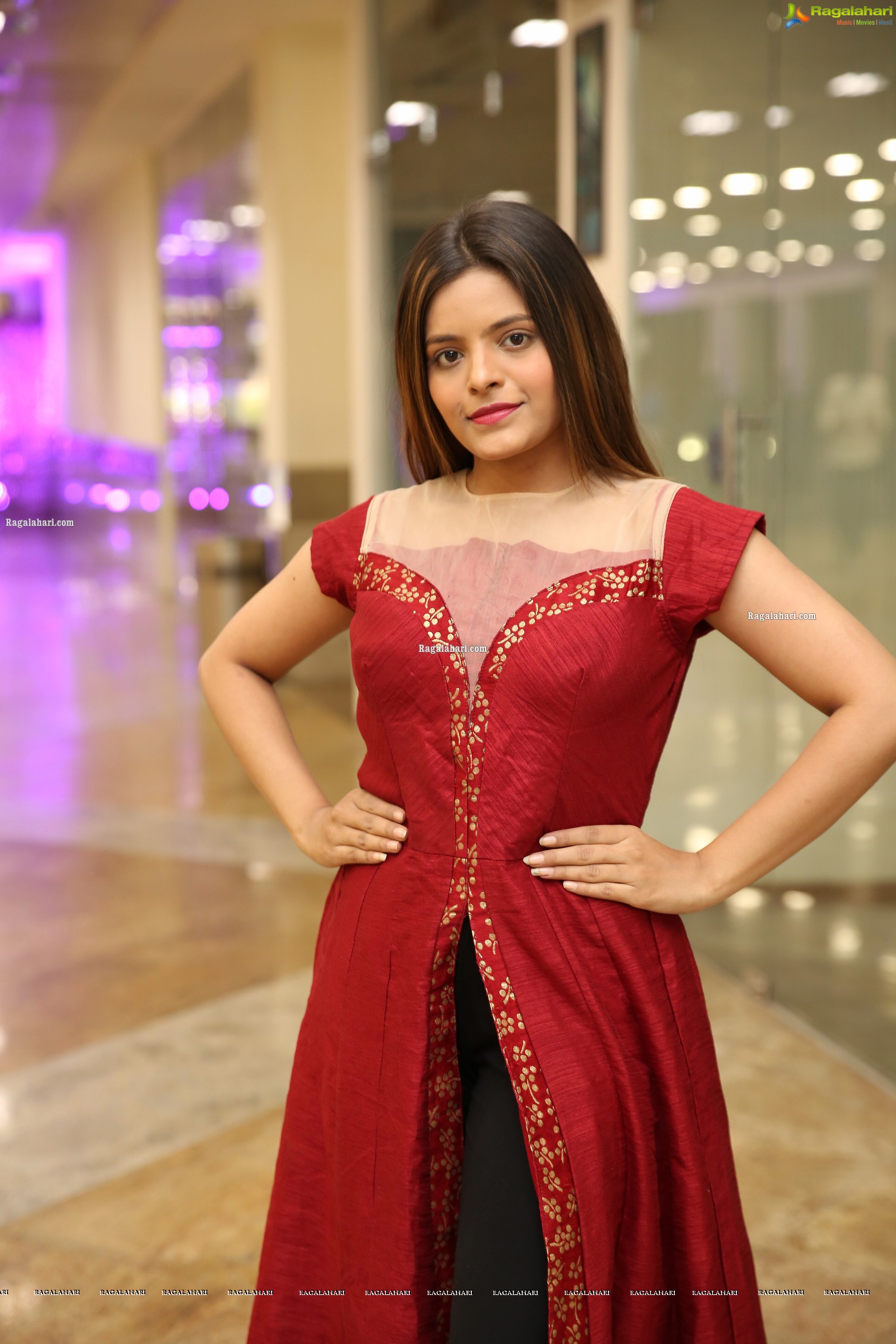 Kusumm in Red Fashionable Front Slit Kurti, HD Photo Gallery