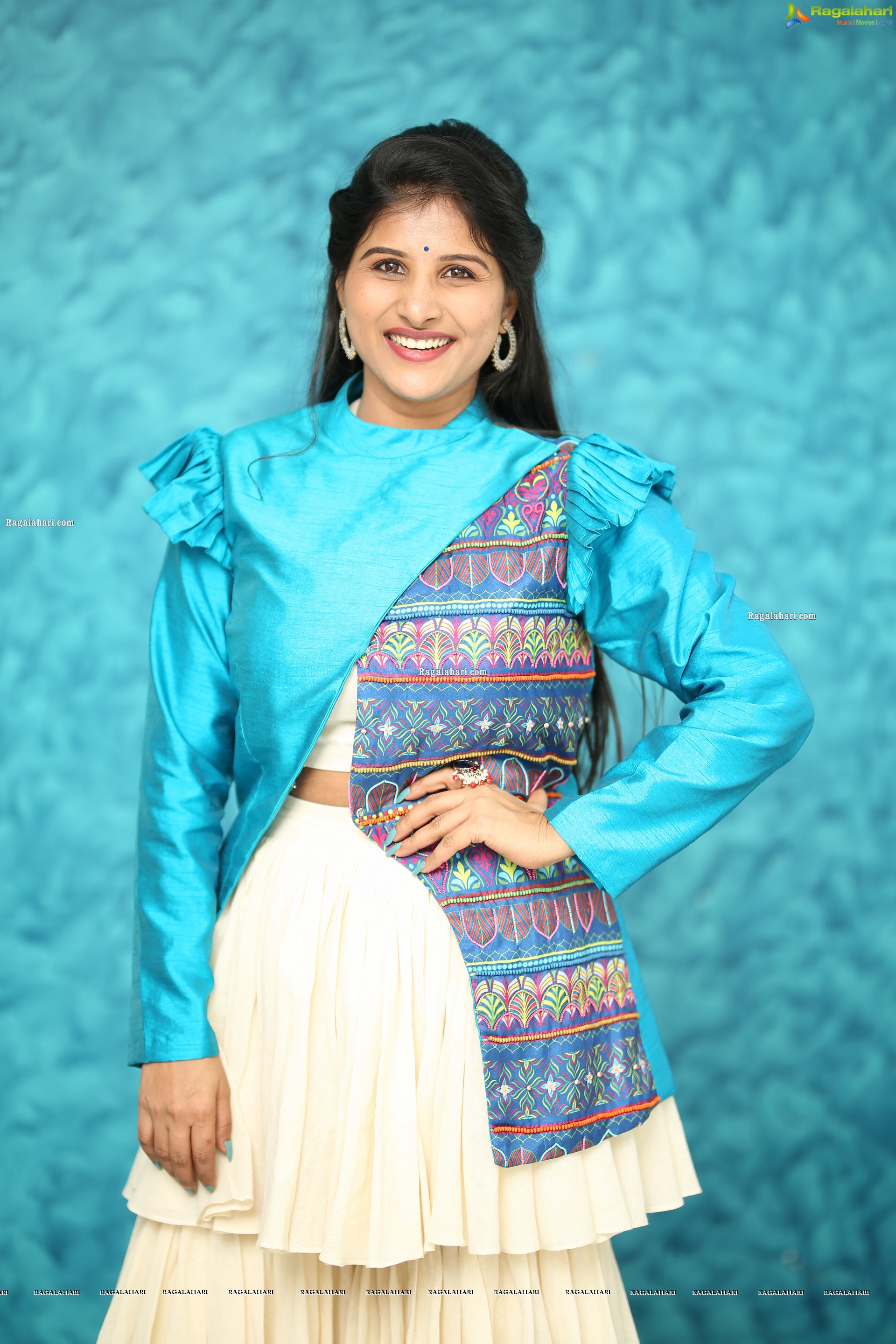 Singer Mangli at Radha Krishna Movie Pre-Release Event, HD Photo Gallery