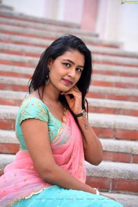 Meenal at Rangu Bommala Katha Movie Opening