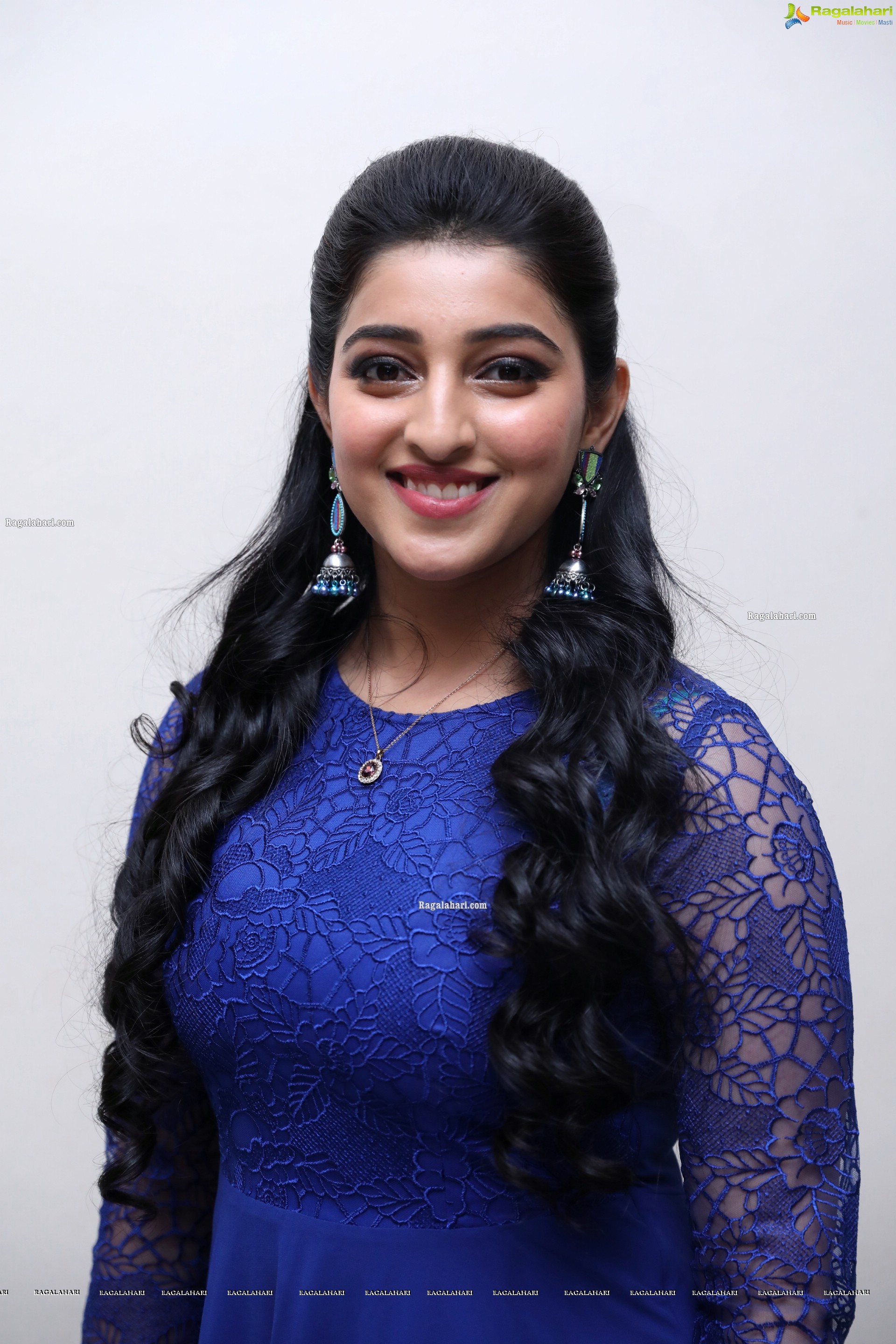 Mouryaani at Devarakondalo Vijay Prema Katha Pre-Release Event, HD Gallery