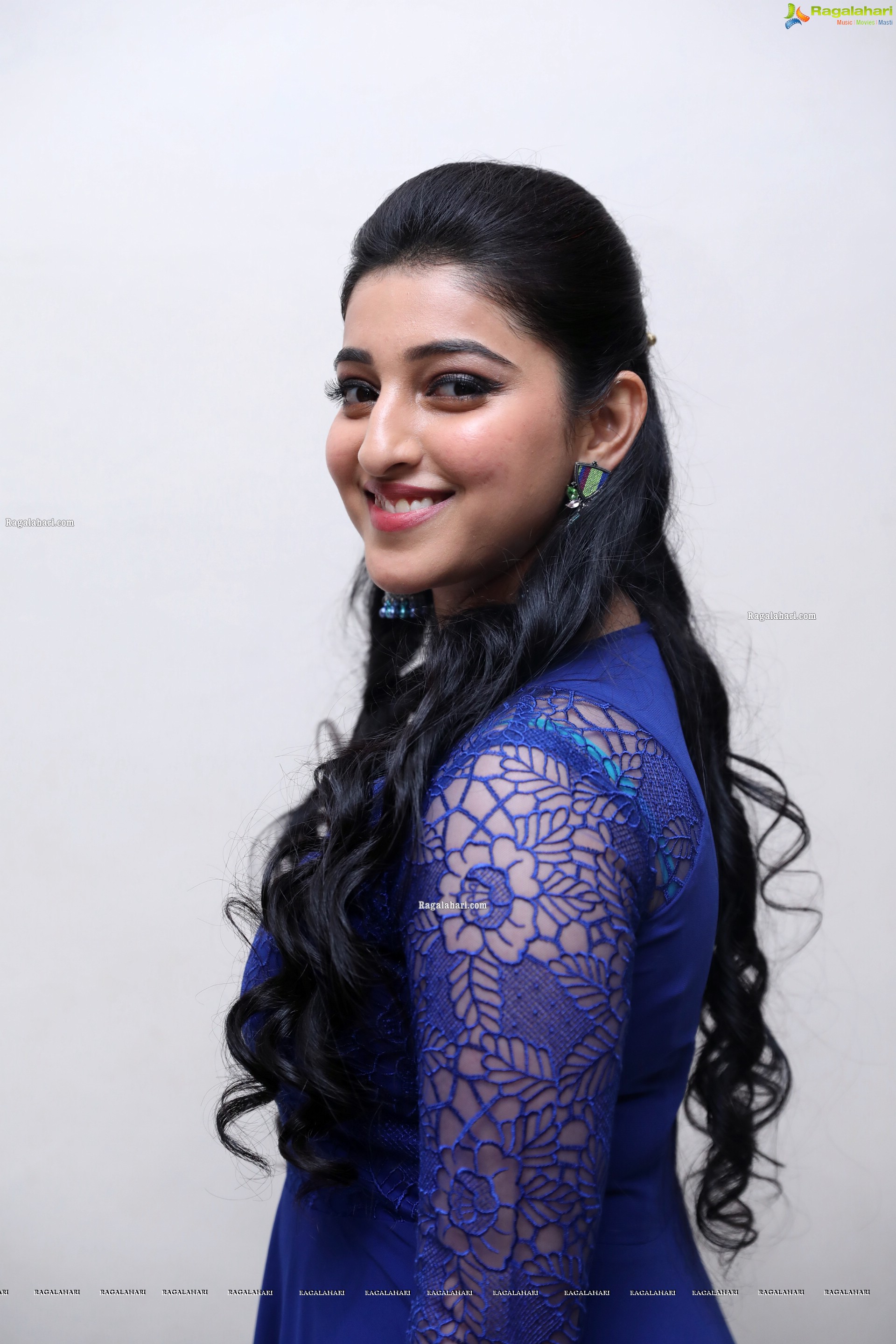 Mouryaani at Devarakondalo Vijay Prema Katha Pre-Release Event, HD Gallery