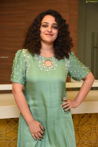 Nithya Menon at Ninnila Ninnila Movie Press Meet