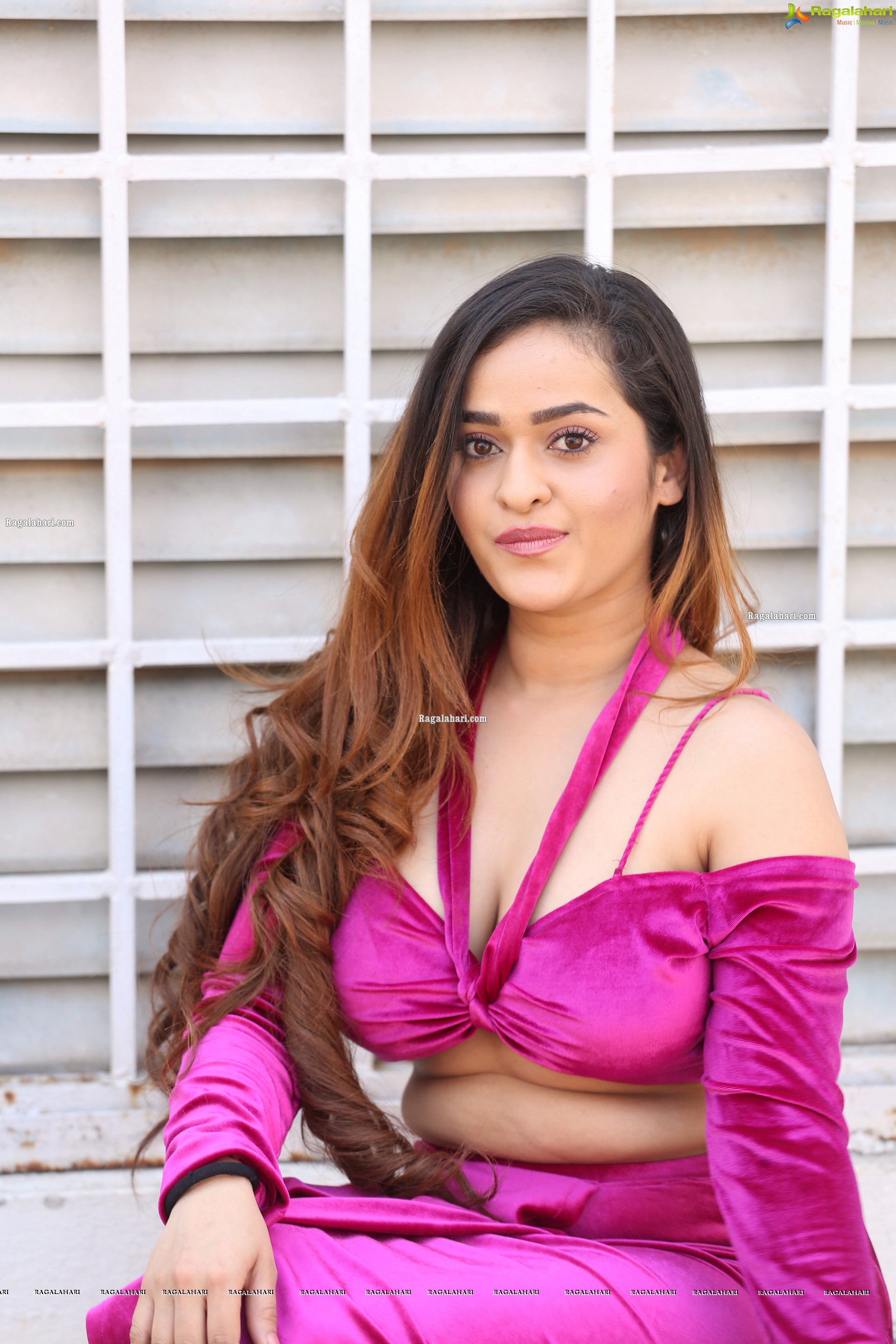 Prajakta Dusane at Rakkasi Movie Launch, HD Photo Gallery