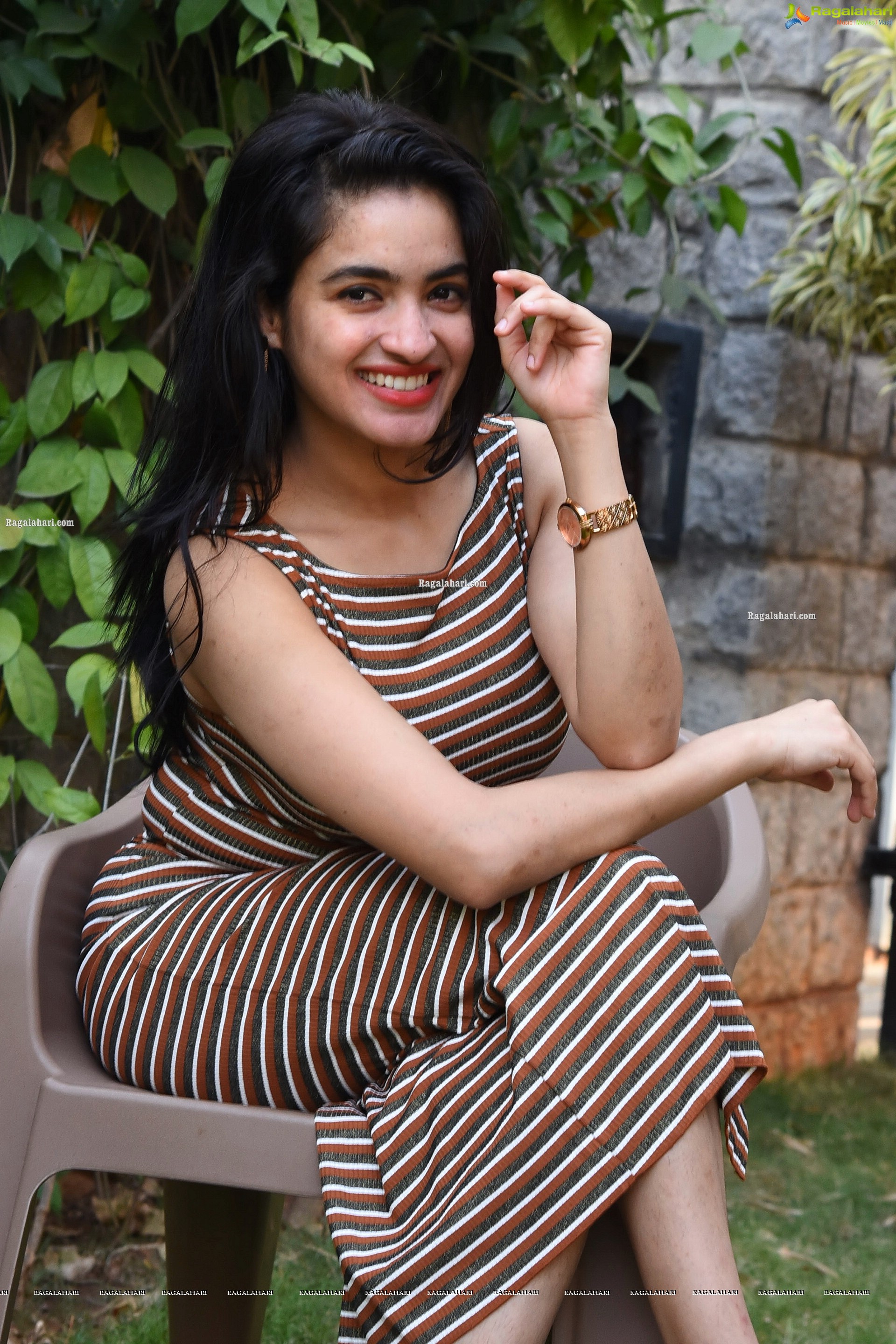 Priya at Bomma Adhirindi-Dimma Thirigindi Movie Interview, HD Gallery