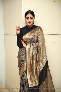 Poorna at Sundari Movie Trailer Launch