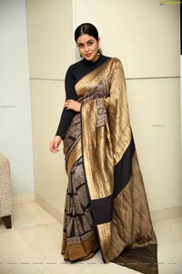 Poorna at Sundari Movie Trailer Launch