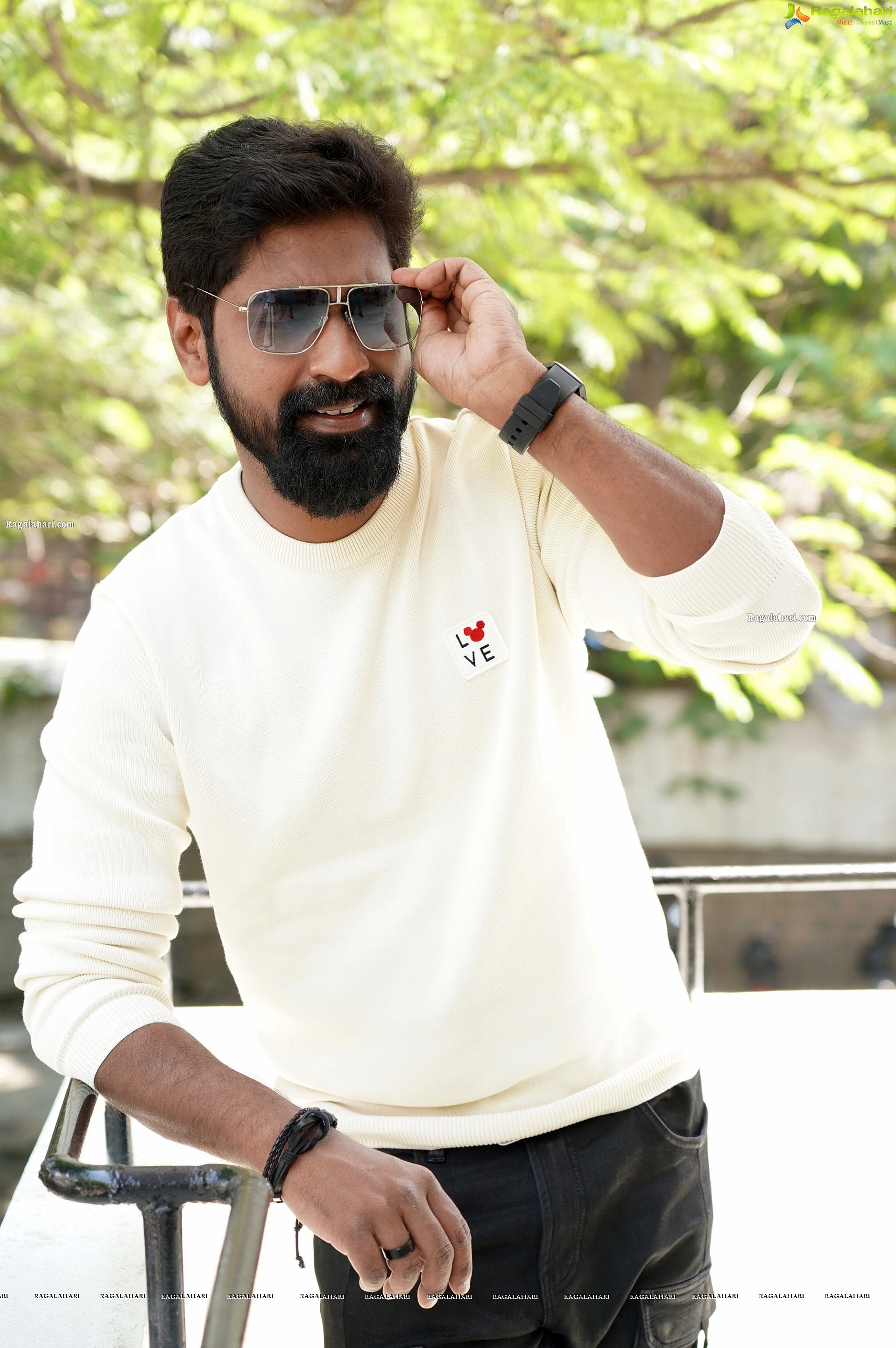 Raja Ranjith at April 28 Em Jarigindi Movie Interview, HD Photo Gallery