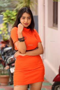 Rittika Chakraborthy at Bomma Adirindi Interview