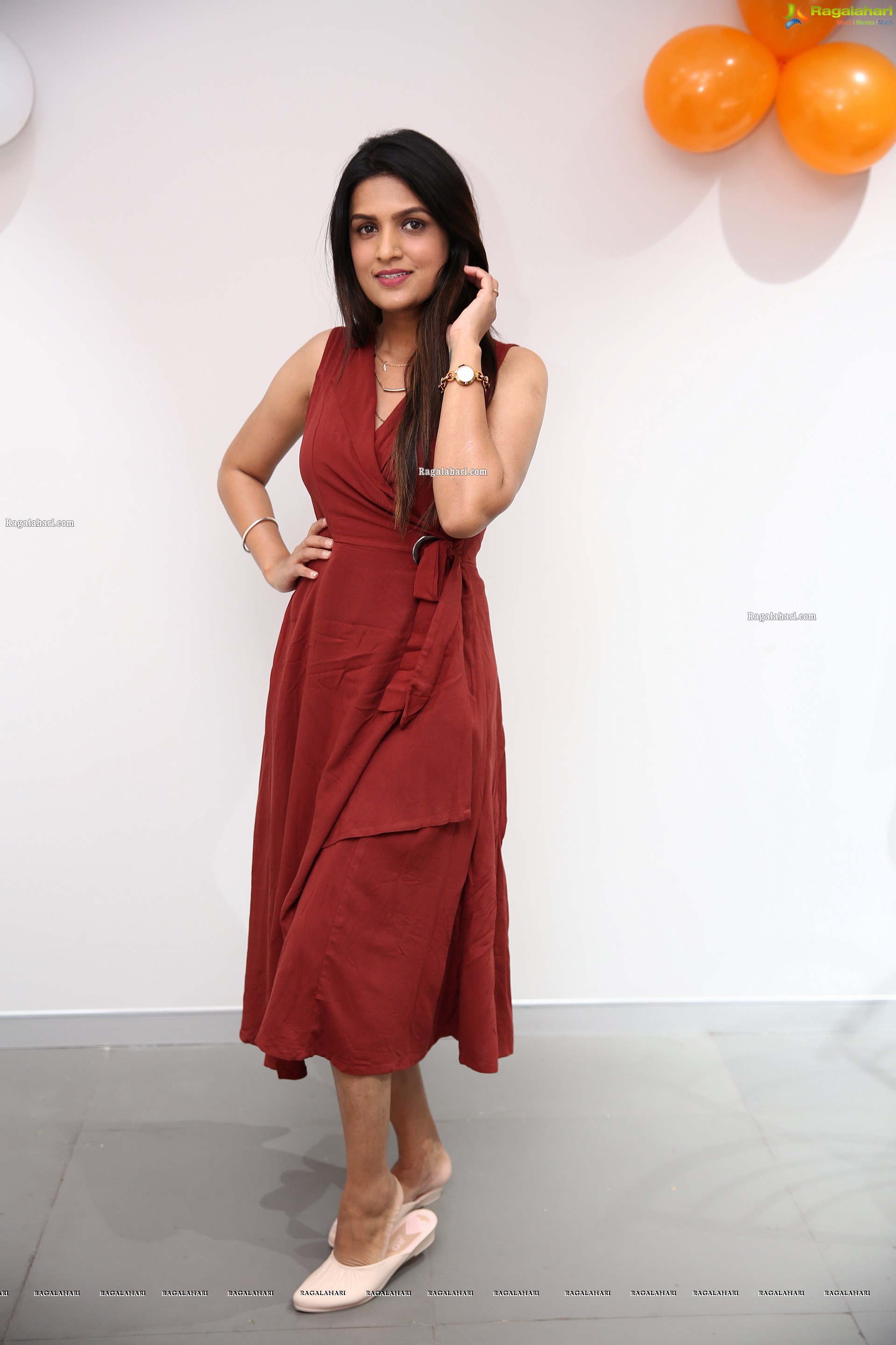 Ritu Biradar in Maroon Front Tie Knot Dress, HD Photo Gallery