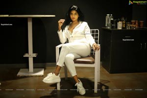 Sadhana Pillai Latest Photoshoot Images