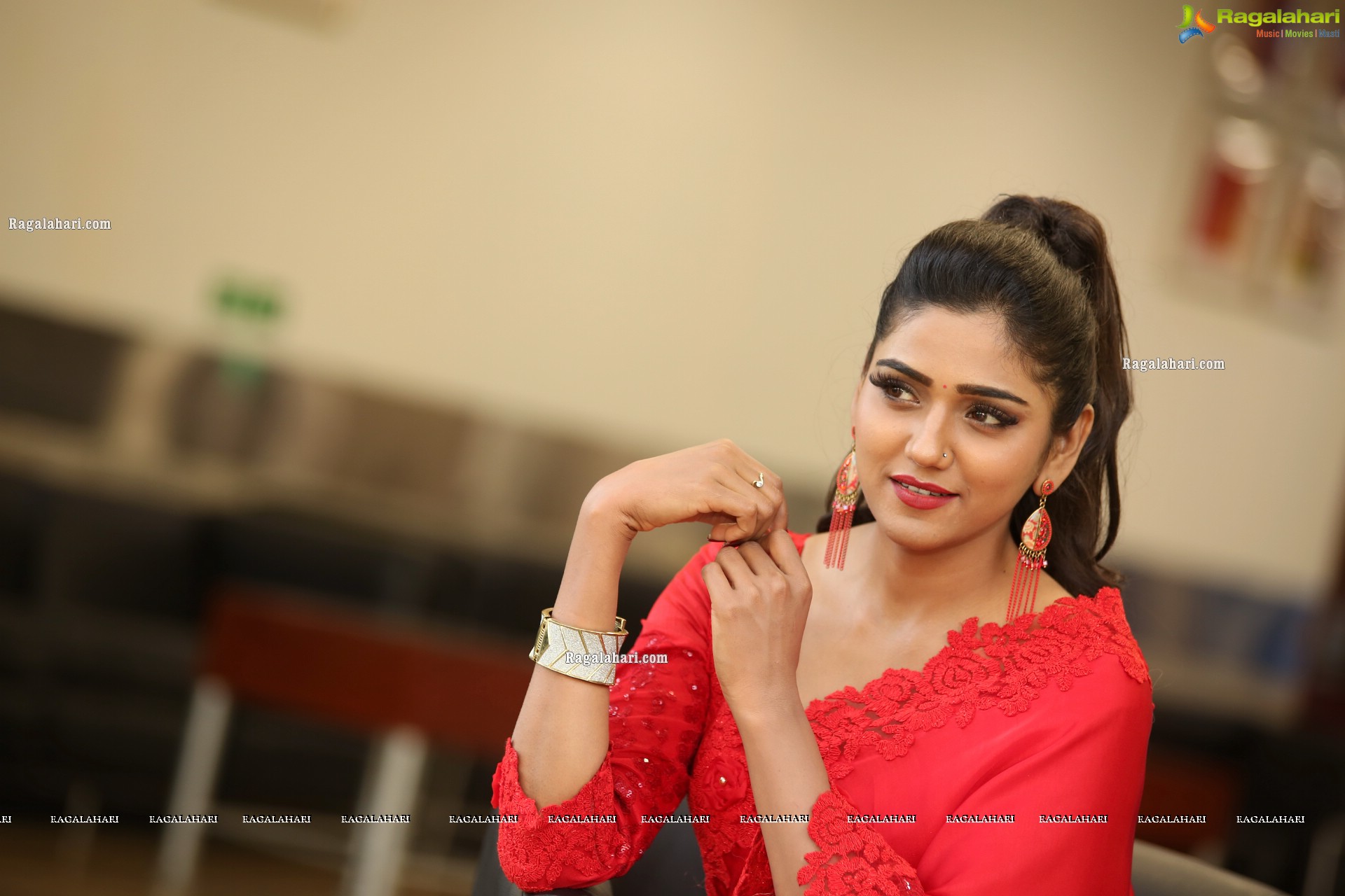 Shalu Chourasiya in Beautiful Red Saree, HD Photo Gallery