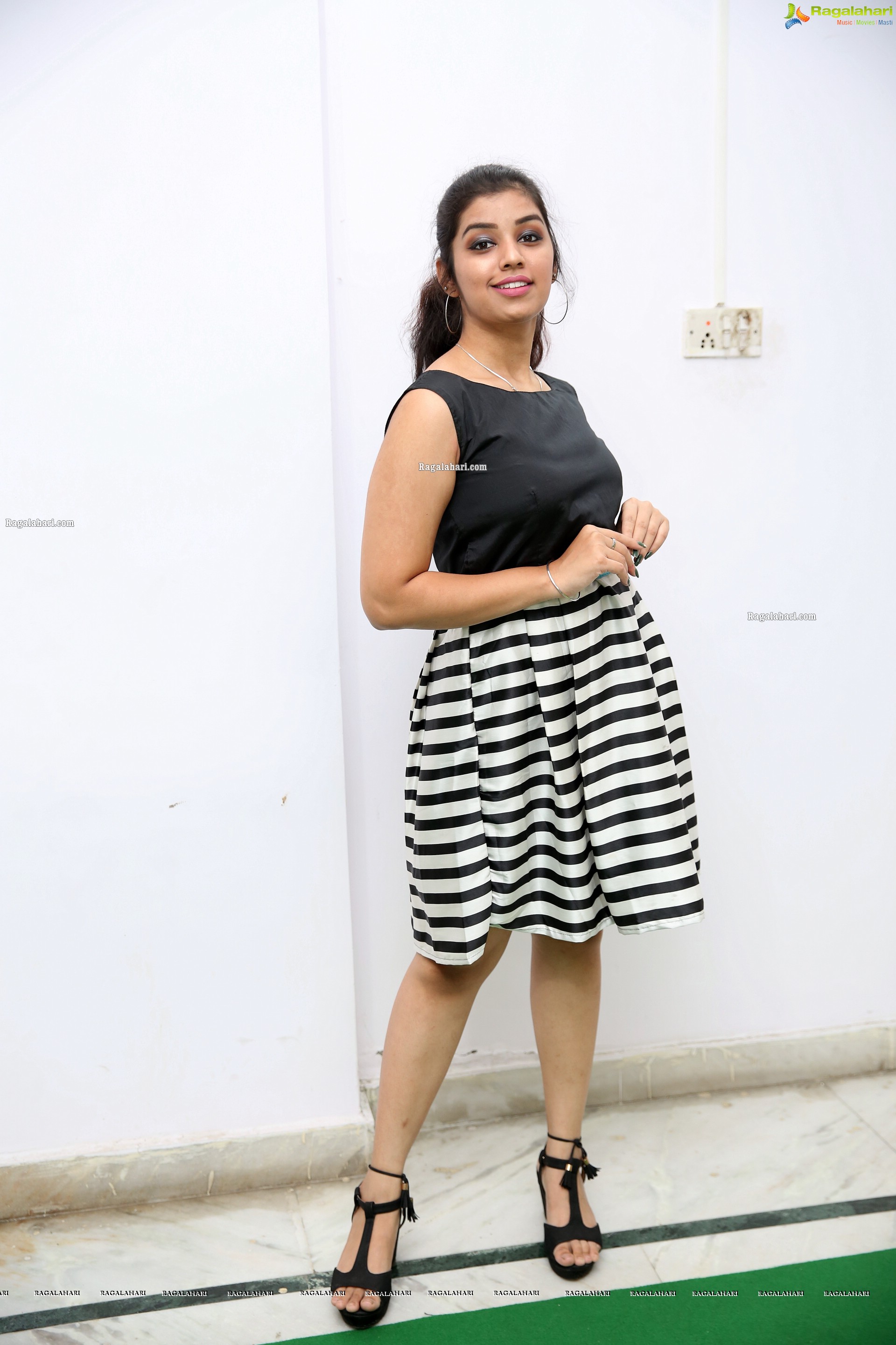 Shruthi Sharma in Black and White Stripes Mini Dress, HD Photo Gallery