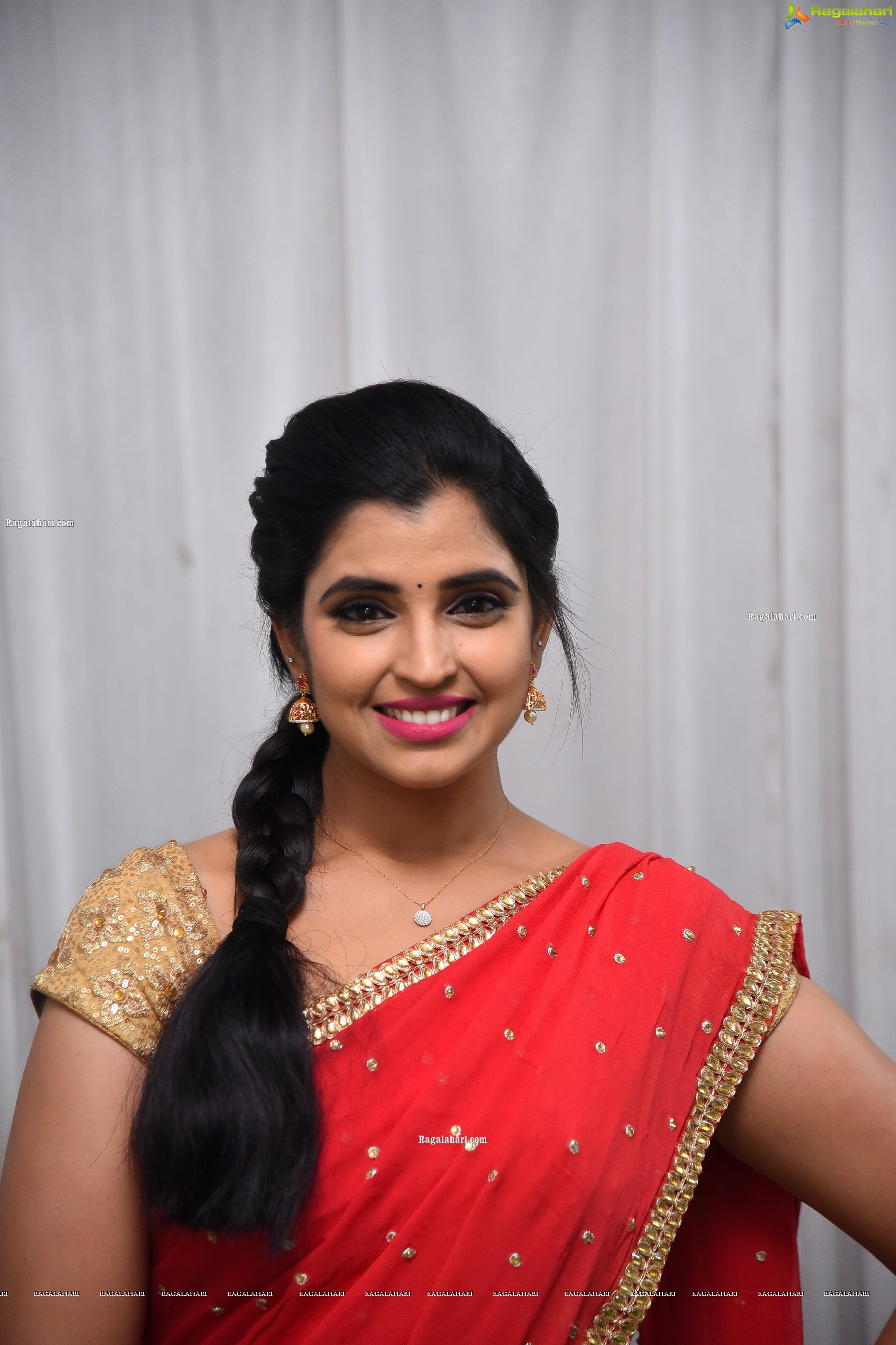 Shyamala in Pink and Red Half Saree, HD Photo Gallery