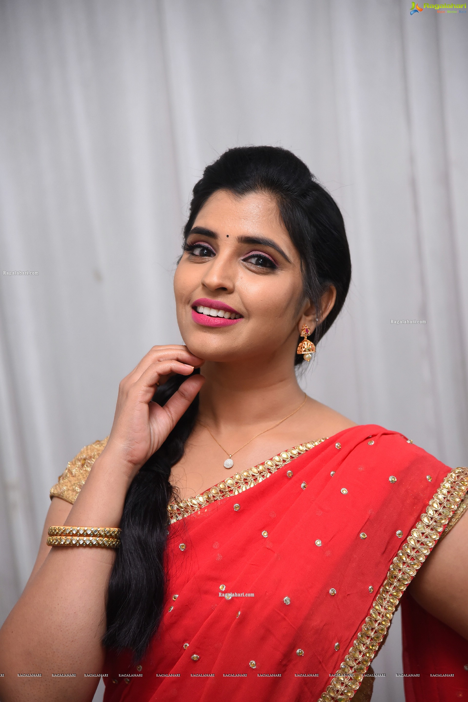 Shyamala in Pink and Red Half Saree, HD Photo Gallery