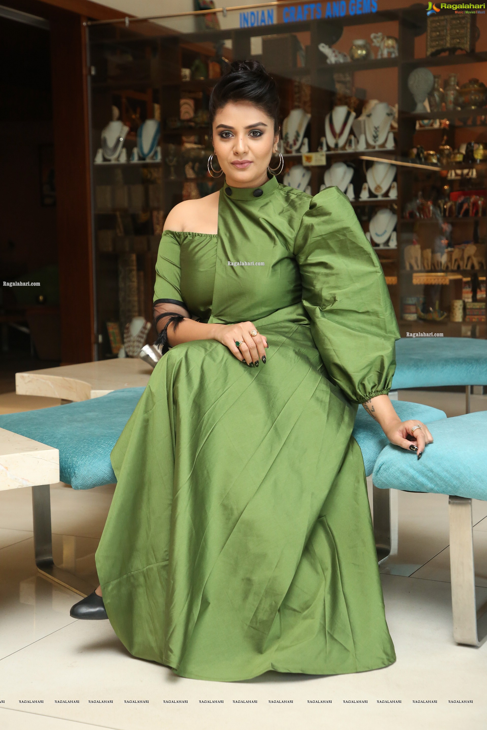 Sreemukhi at Luvih Beauty Products Promotions, HD Photo Gallery