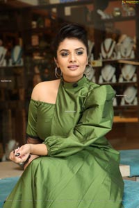 Sreemukhi at Luvih Beauty Products Promotions