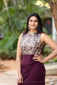 Swetaa Varma HD Photos at Rani Pressmeet