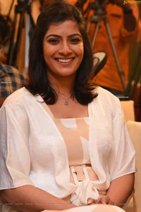 Varalaxmi Sarathkumar at Naandhi Movie Appreciation Meet