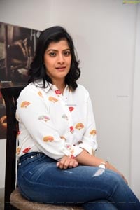 Varalaxmi Sarathkumar at Naandhi Movie Interview