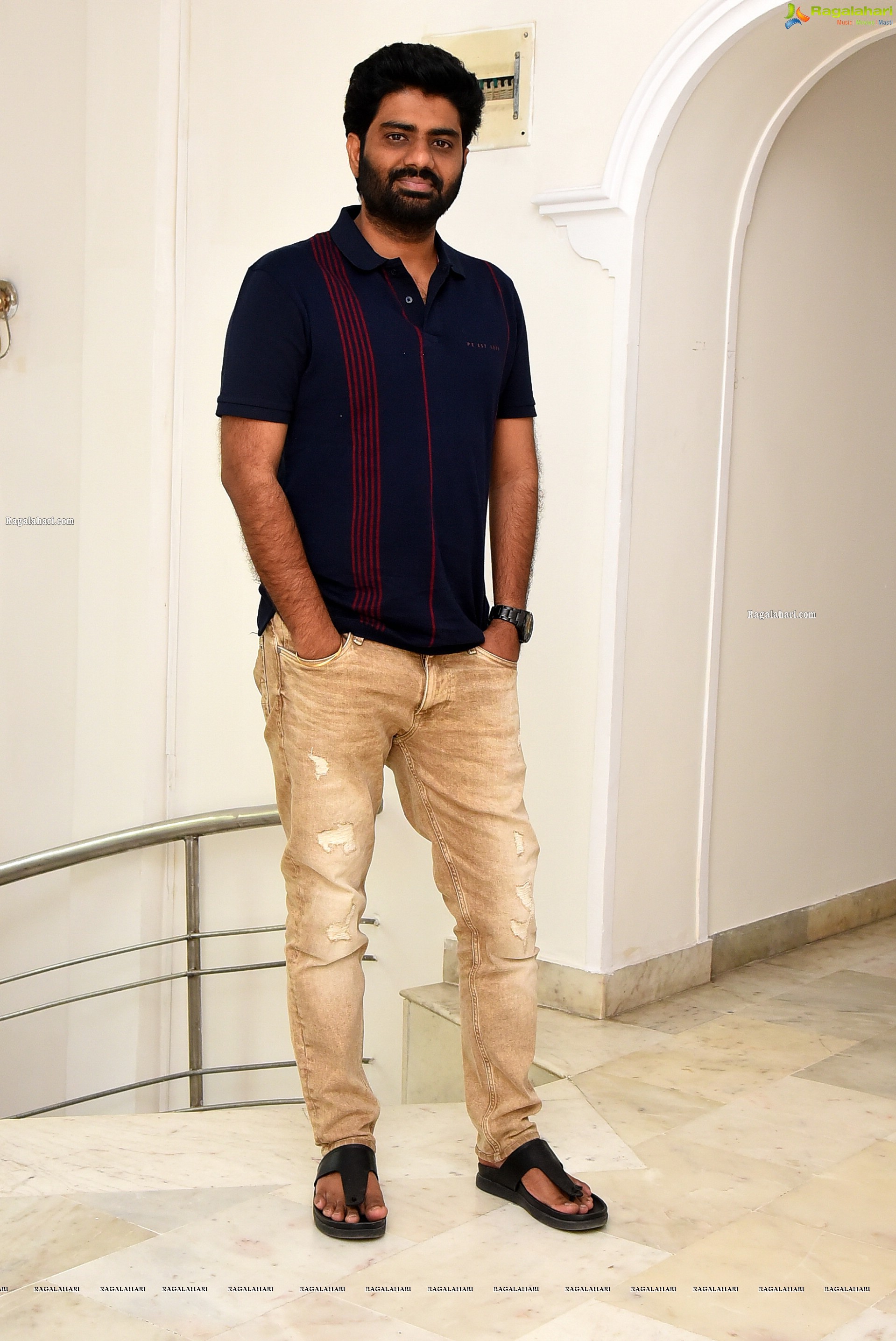 Vijay Kanakamedala at Naandi Movie Interview, HD Photo Gallery