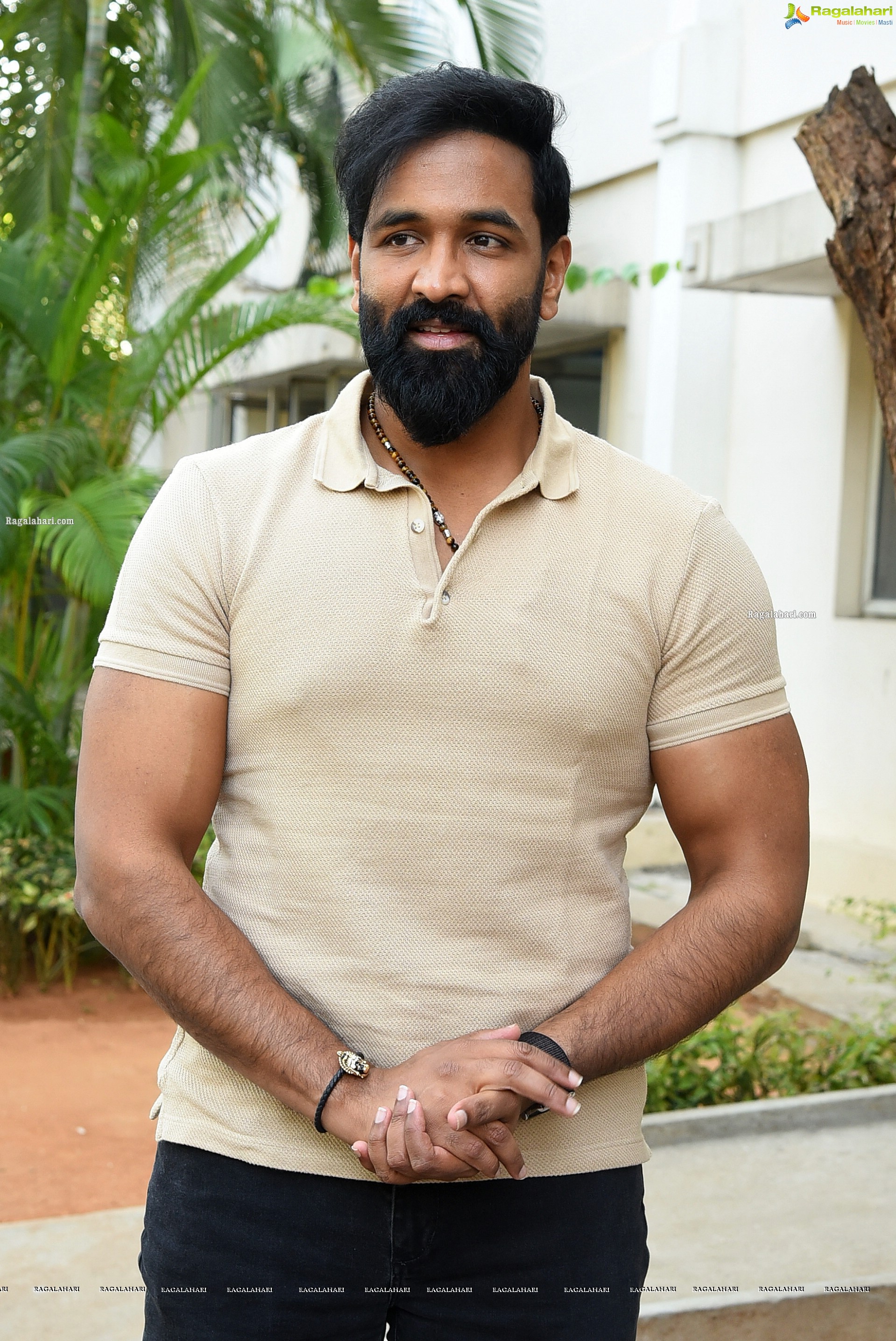 Vishnu Manchu at Mosagallu Trailer Launch Event