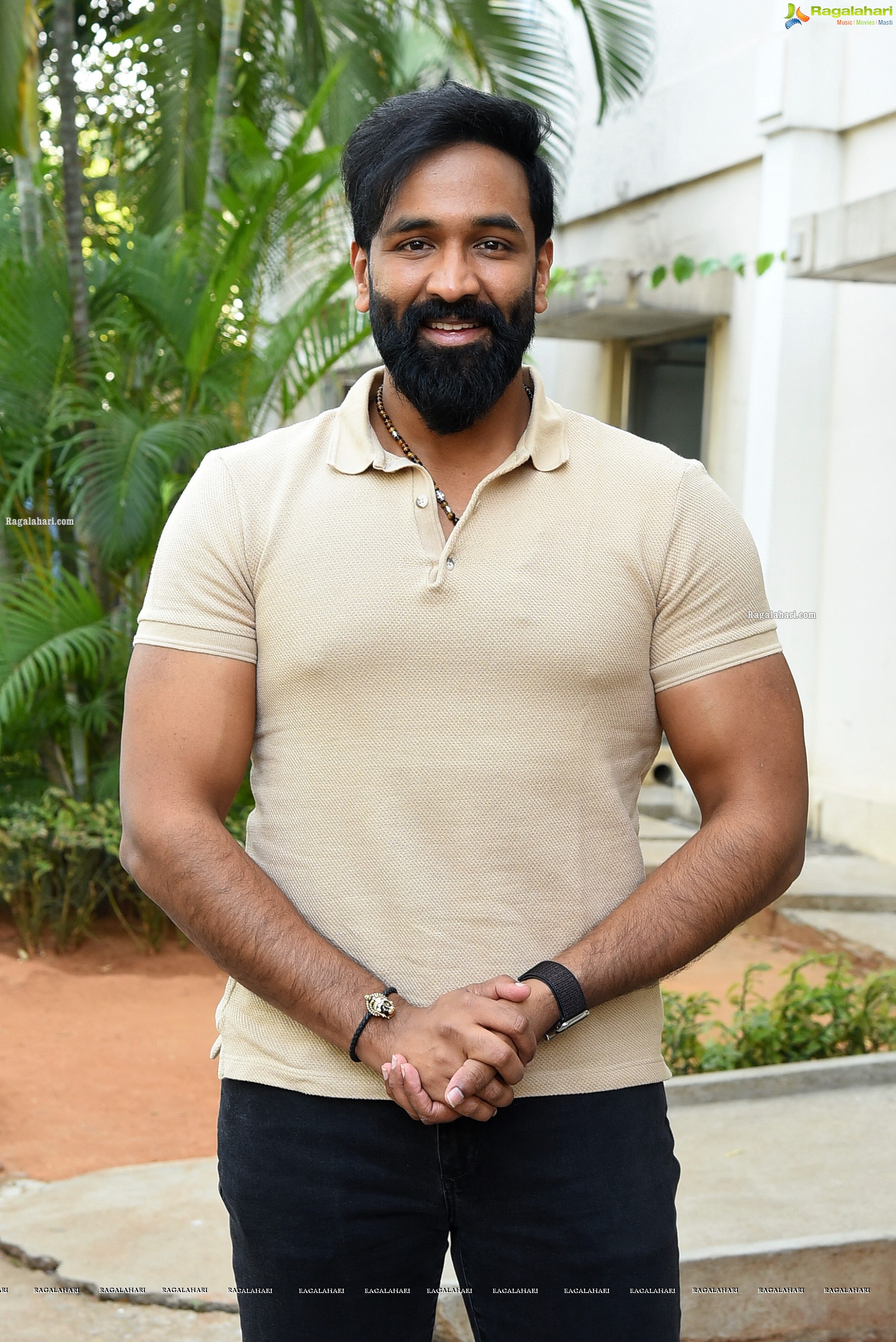 Vishnu Manchu at Mosagallu Trailer Launch Event