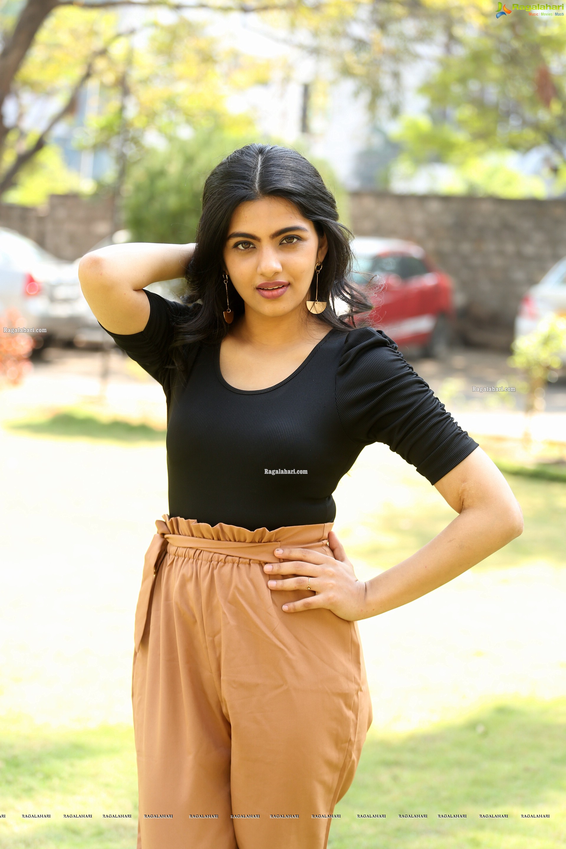 Wafa Khatheeja Rahman at Gangs Of 18 Press Meet, HD Photo Gallery