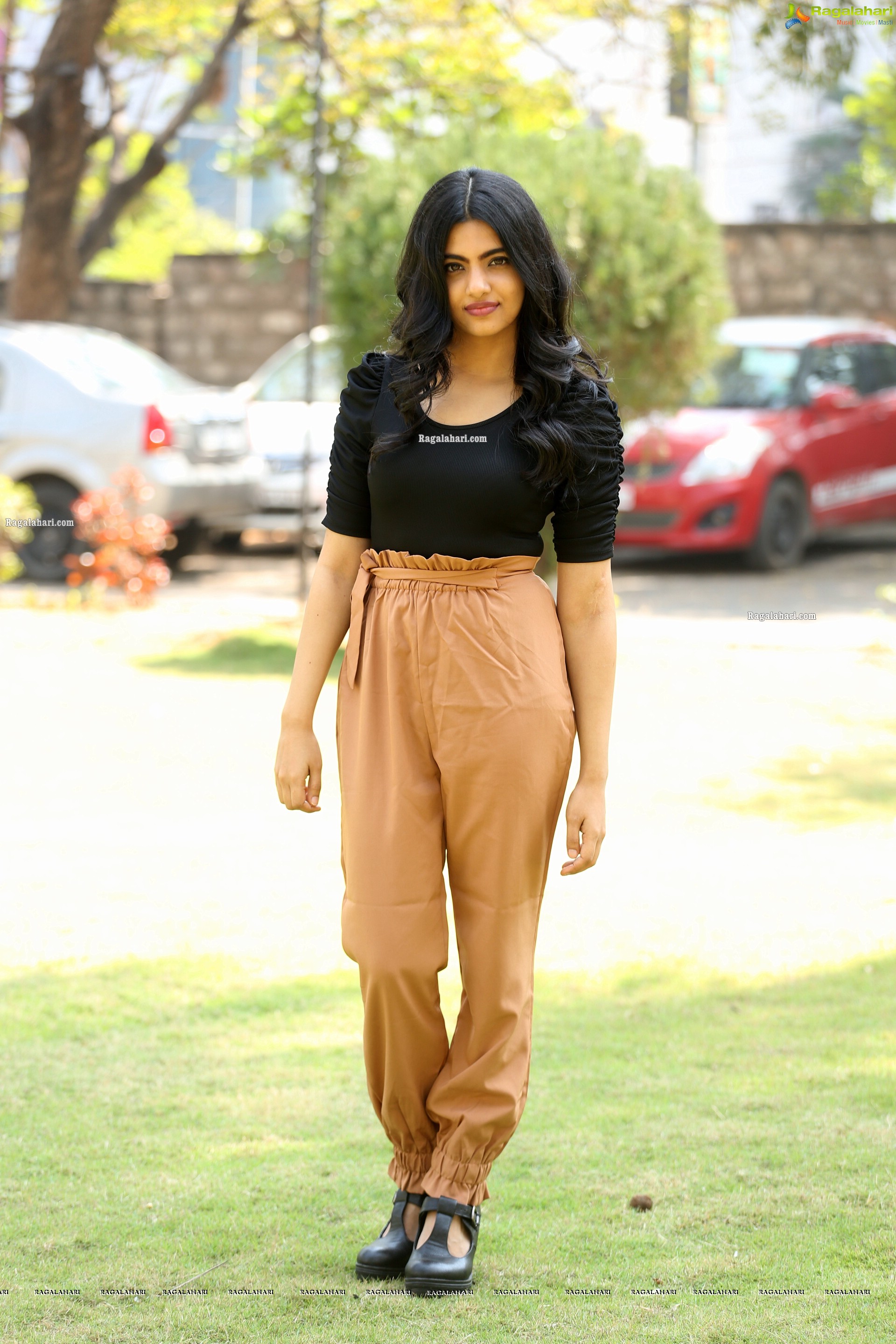 Wafa Khatheeja Rahman at Gangs Of 18 Press Meet, HD Photo Gallery