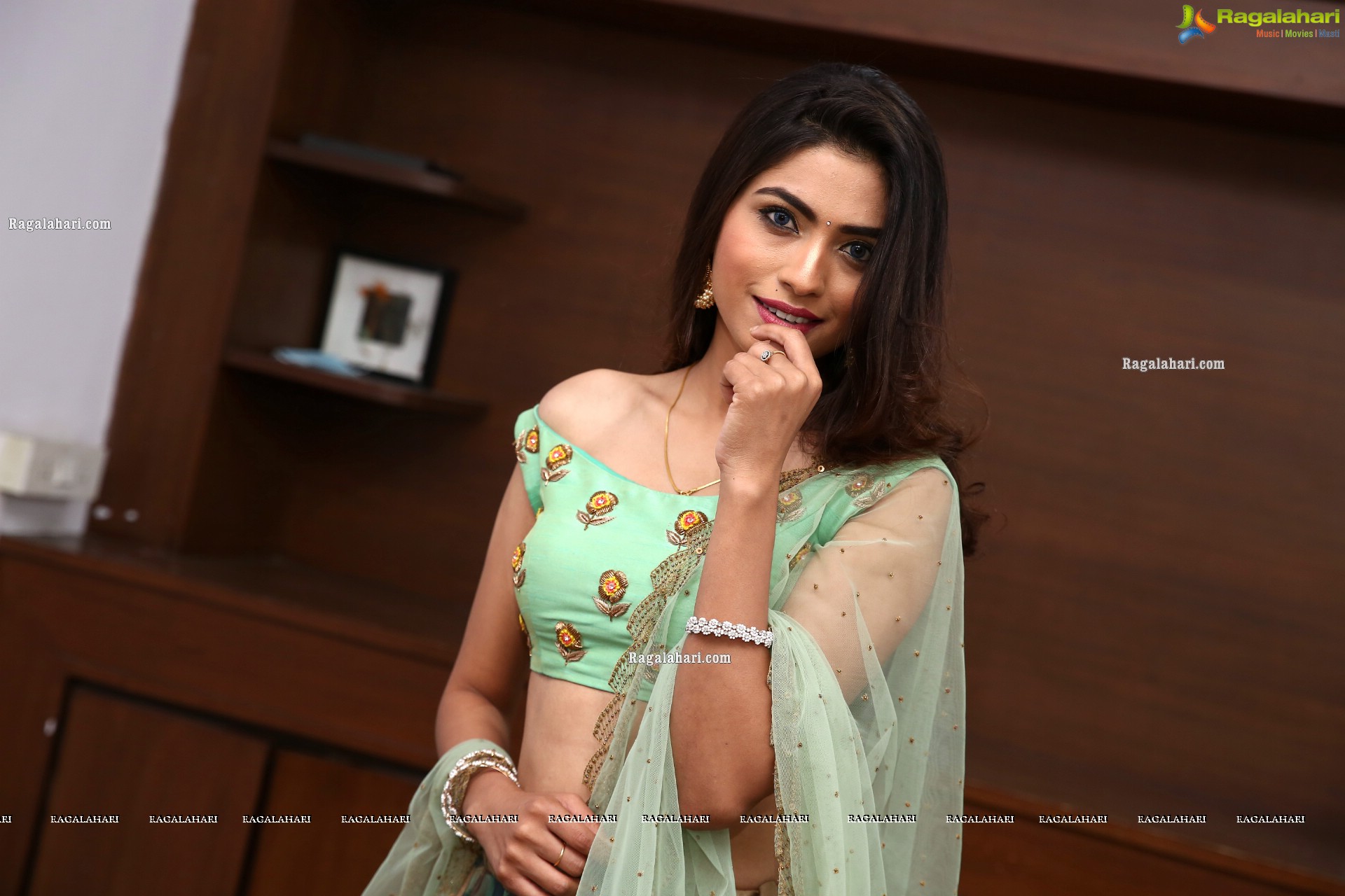 Zoya Mirza in Green Floral Lehenga, HD Photo Gallery