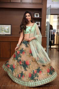 Zoya Mirza in Green Floral Lehenga