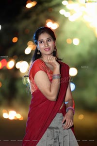 Akhila Ram in Gray and Maroon Half Saree