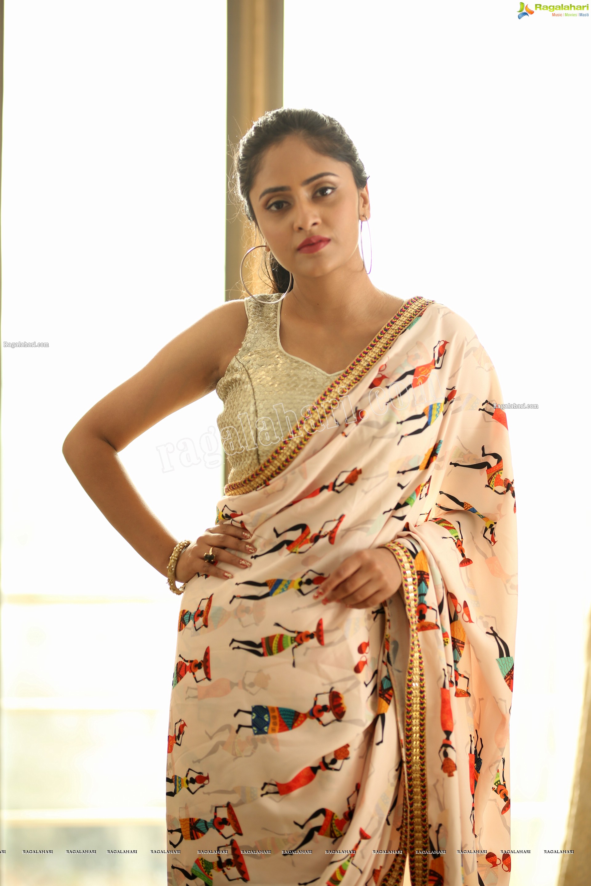 Sanya Thakur in Cream Printed Classic Saree, Exclusive Studio Shoot