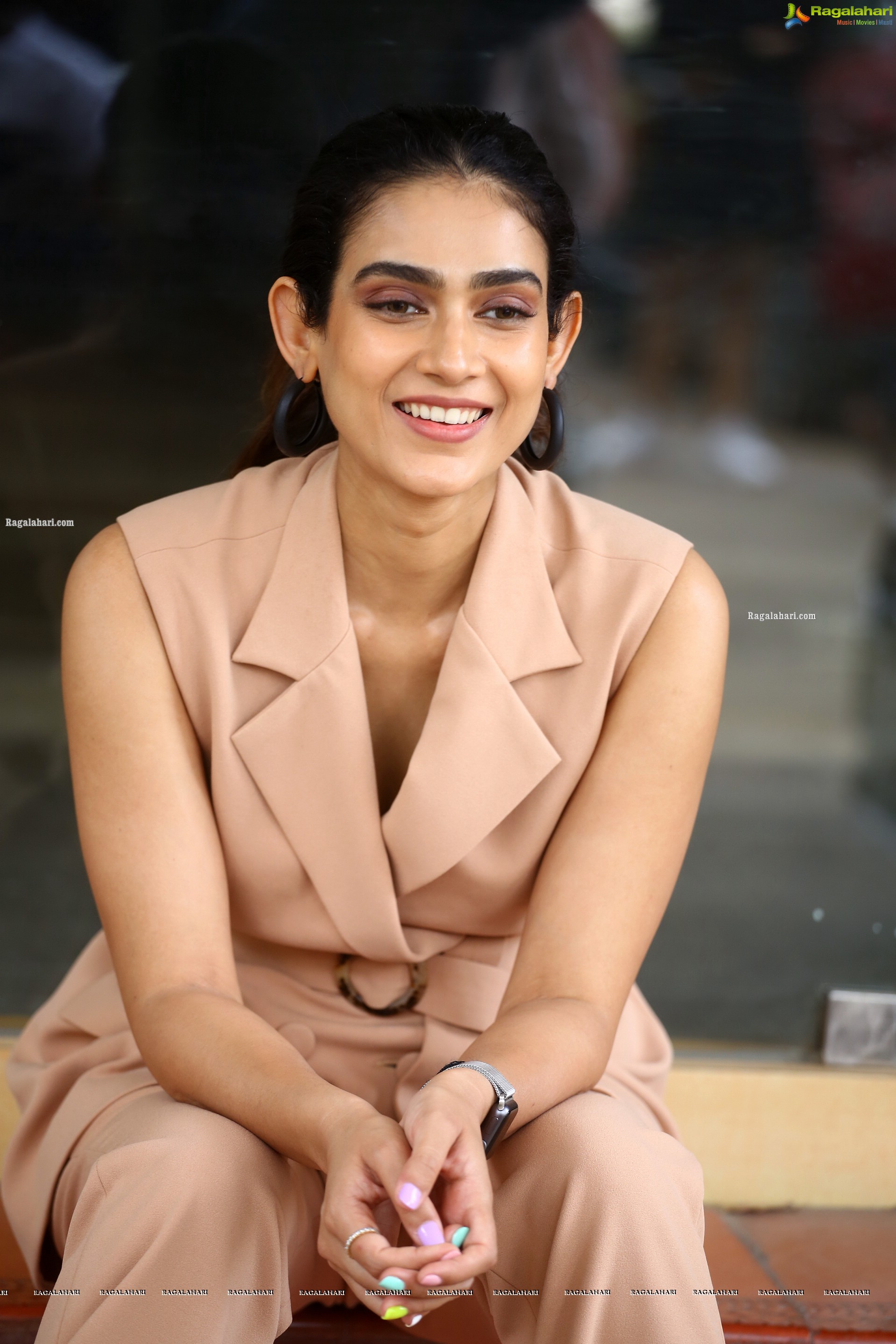 Aakanksha Singh at Clap Movie Press Meet, HD Photo Gallery