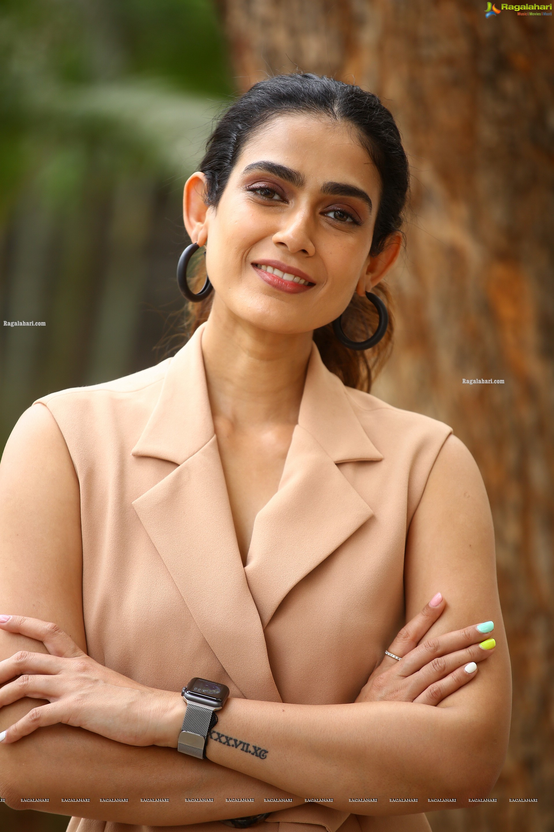 Aakanksha Singh at Clap Movie Press Meet, HD Photo Gallery