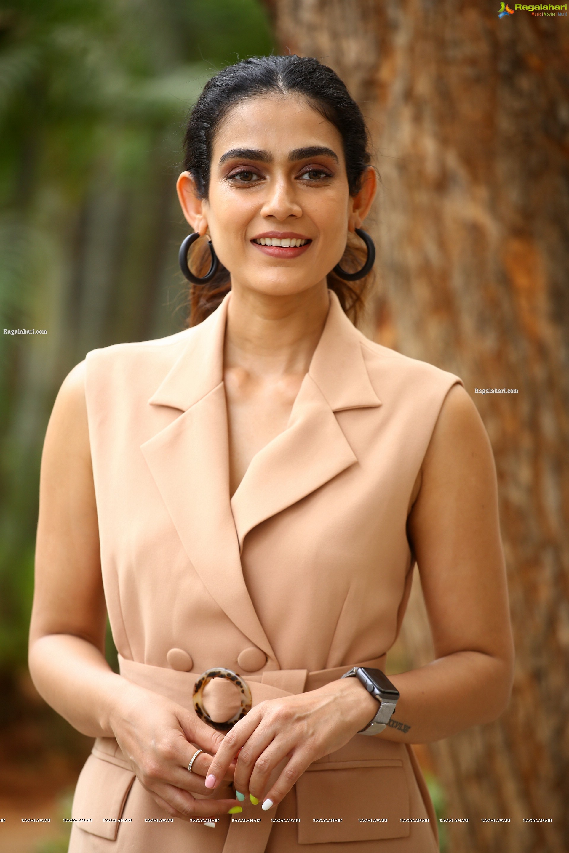 Aakanksha Singh at Clap Movie Press Meet, HD Photo Gallery