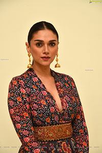 Aditi Rao Hydari at Hey Sinamika Pre-Release Event