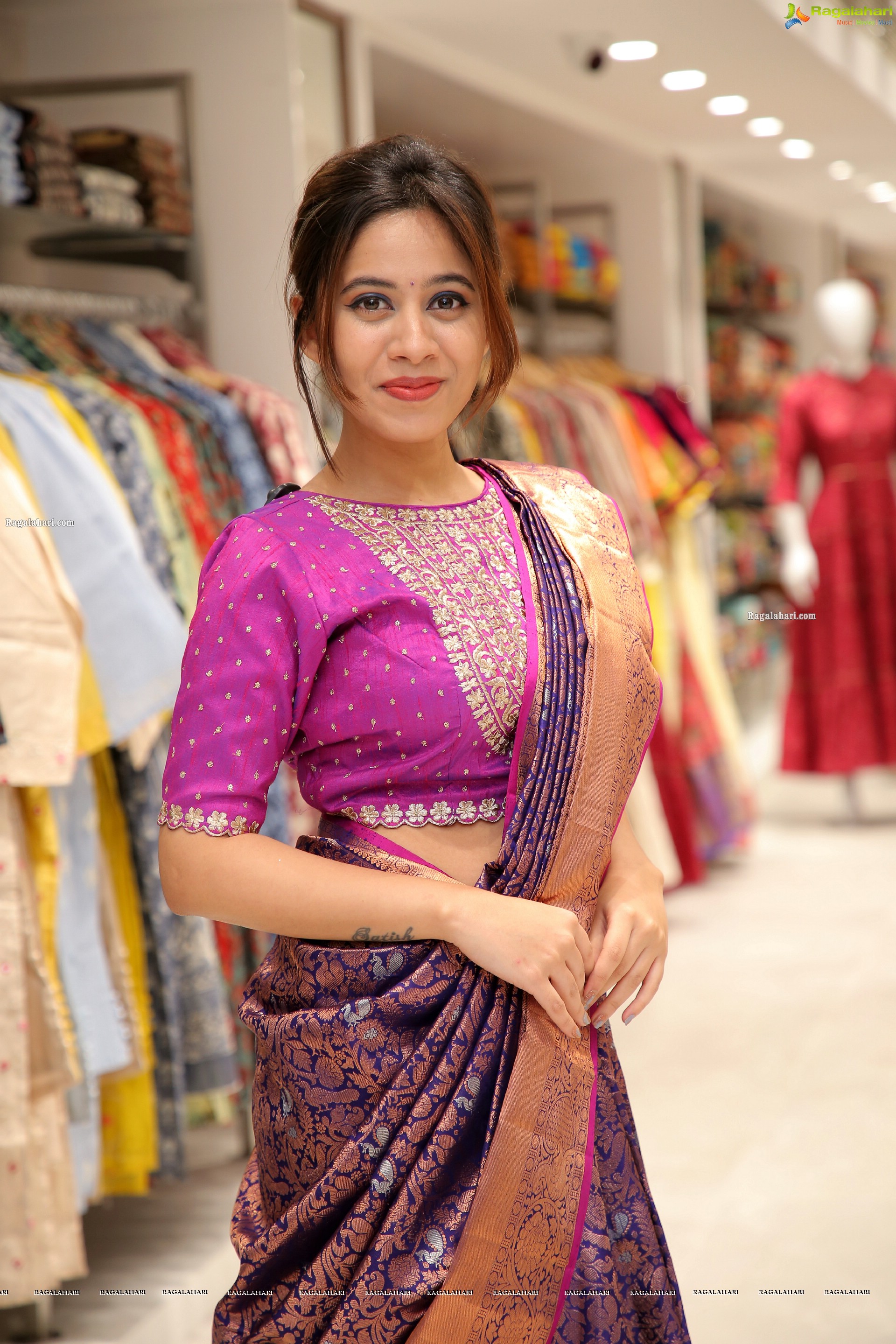 Ananya Tanu In Silk Saree, HD Photo Gallery