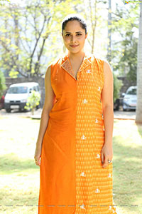 Anasuya Bharadwaj at Darja Movie First Look Launch, HD Photo